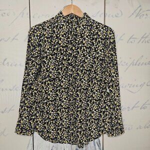 NWT Equipment Femme Signature Shirt Size Small 100% Silk Floral Print $258